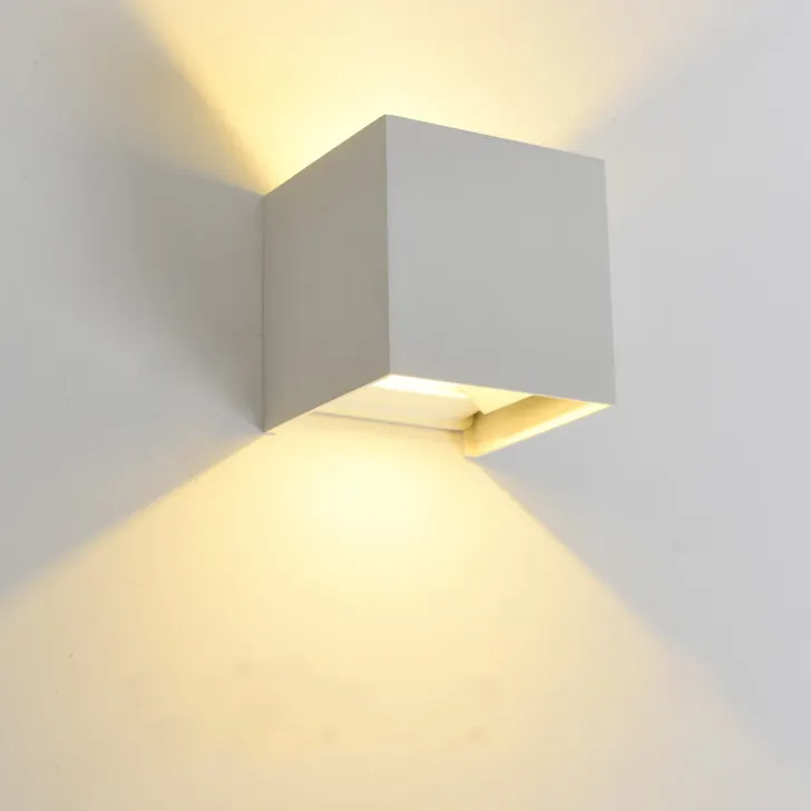 Aluminum LED Wall Light 2-12W IP65