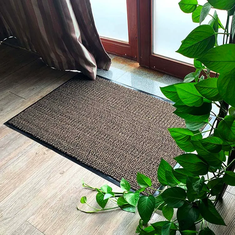 Cut-Pile Polypropylene Floor Carpet 40x60cm